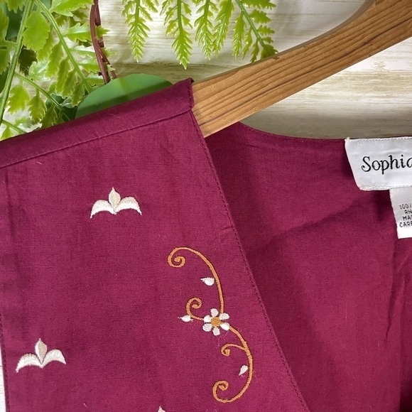 Vintage NWT Red Cotton Floral Embroidered Vest - Picture 3 of 5